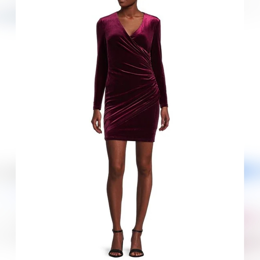 ALEX MARIE Elegant Velvet Wrap Dress